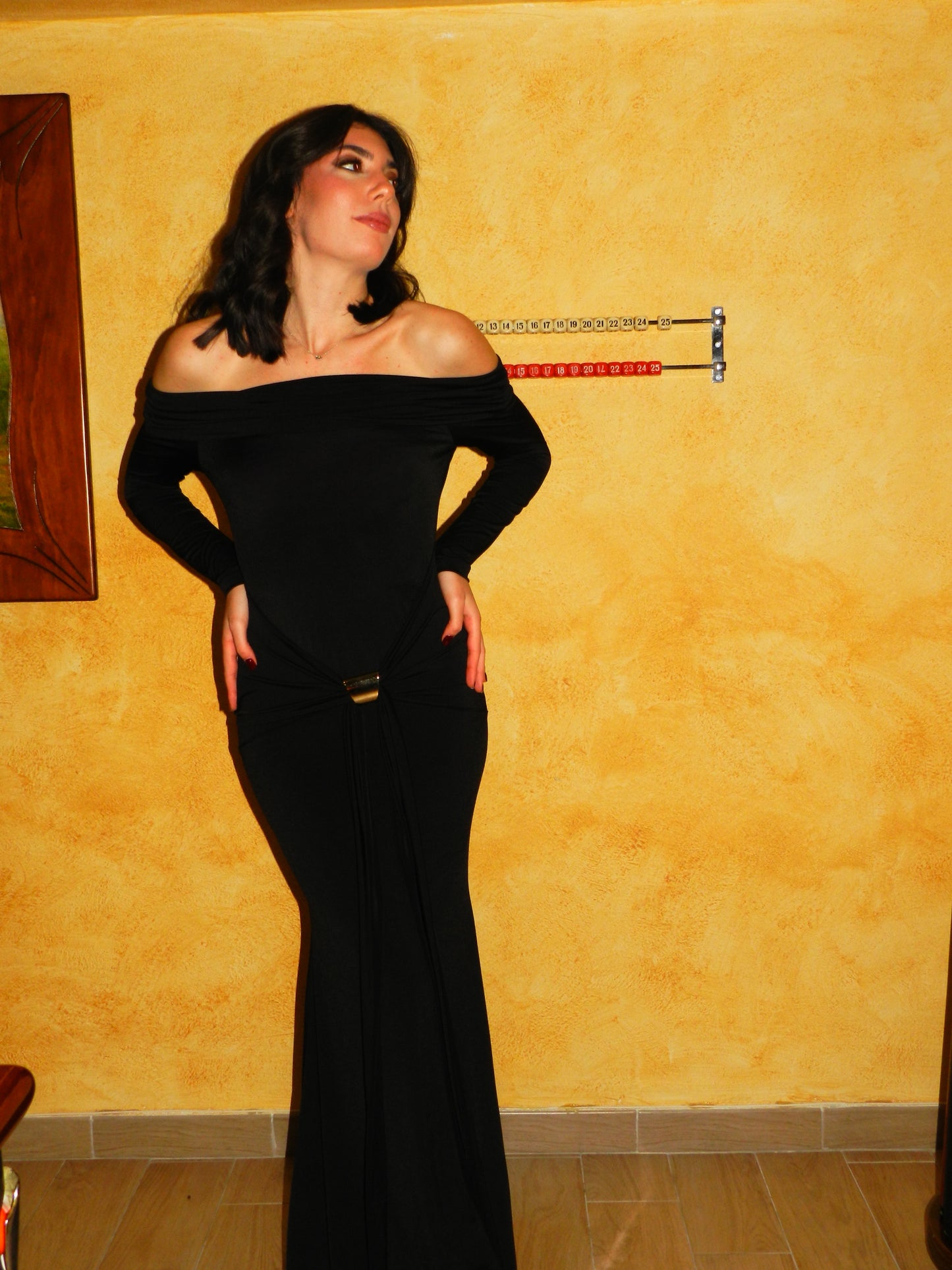 Abito Long Sleeve Off Shoulder