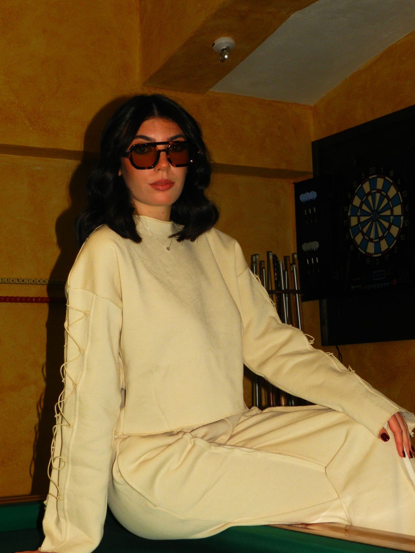 Cream Sewing Detail Set