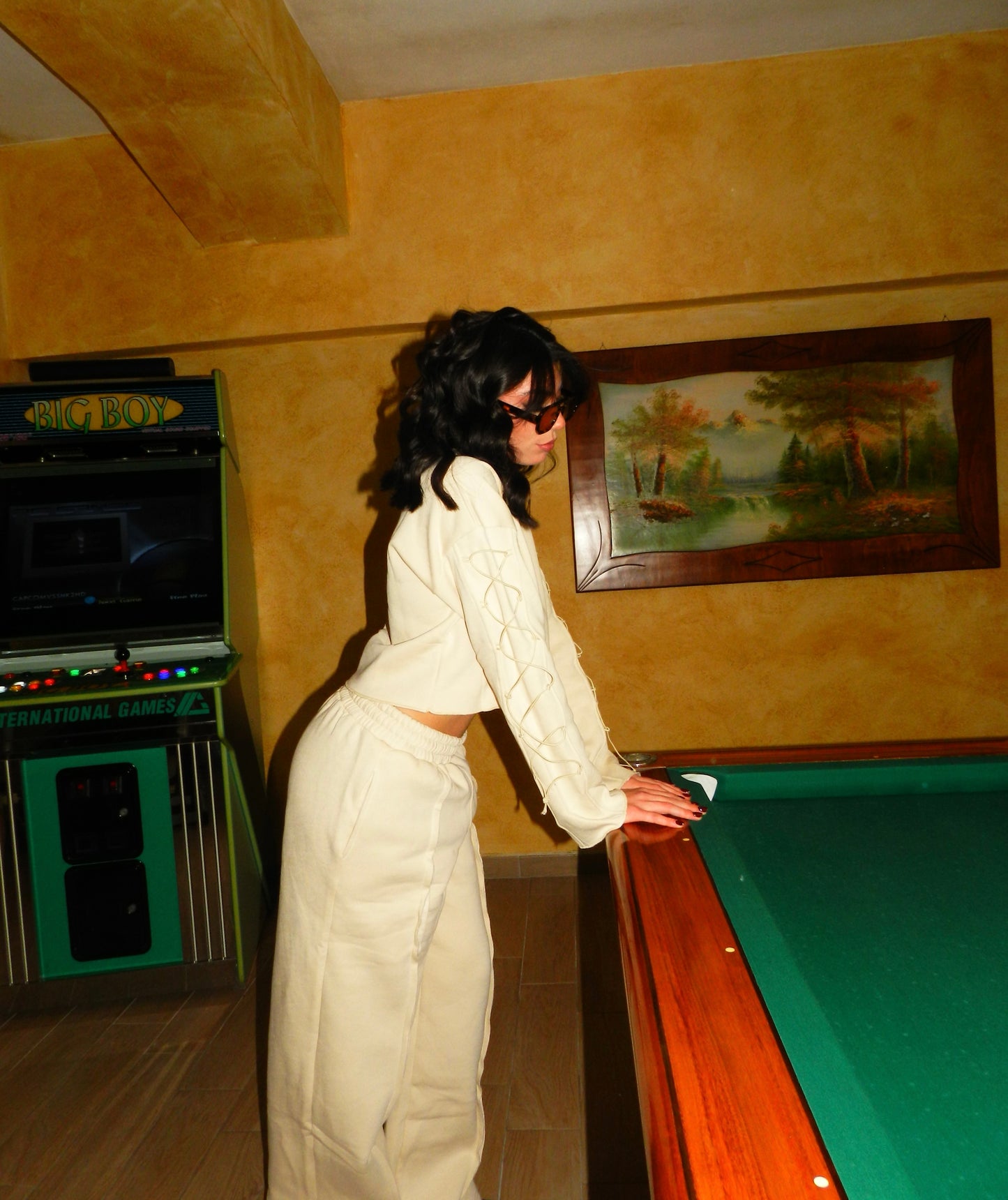 Cream Sewing Detail Set